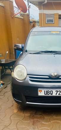 A picture of Toyota Sienta