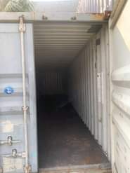A picture of 40ft 20ft containers available for sale Location Portharcourt 40ft 2
