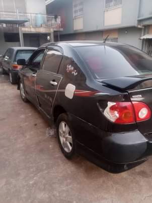 A picture of Toyota Corolla 2004