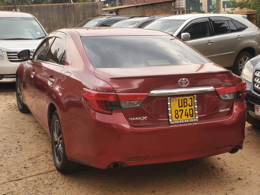 A picture of We buy and sell cars 0754006652 Whatsapp