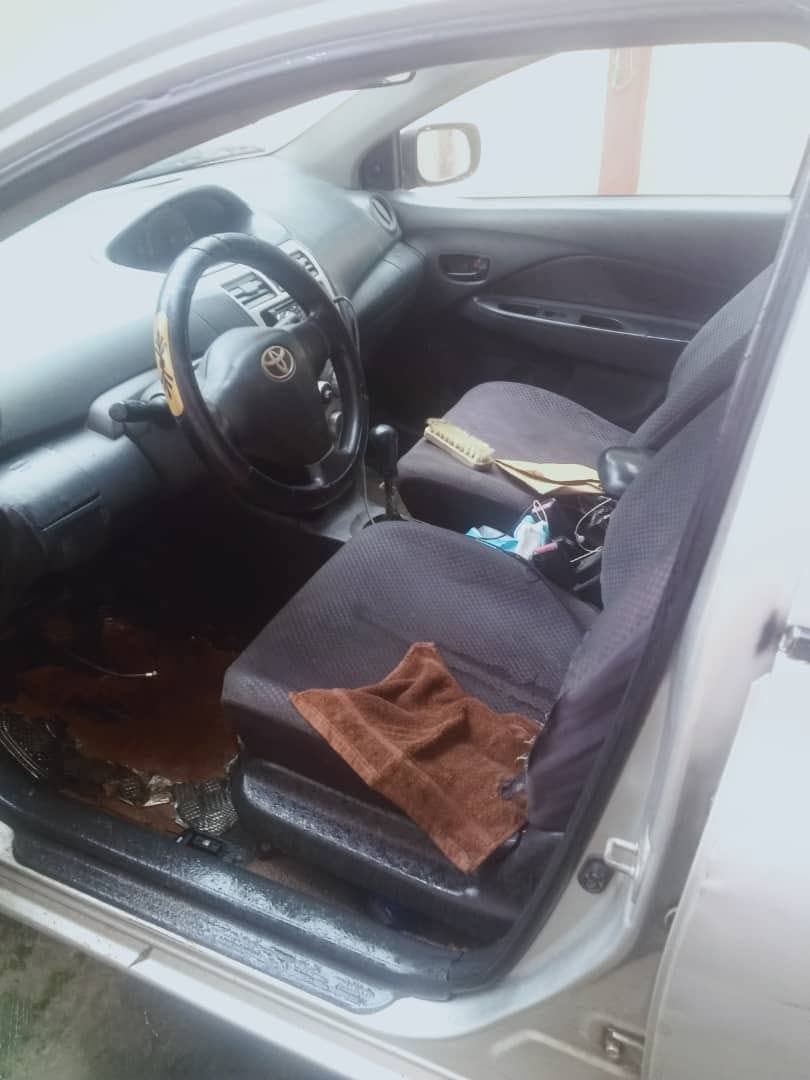 A picture of 09 Toyota Yaris