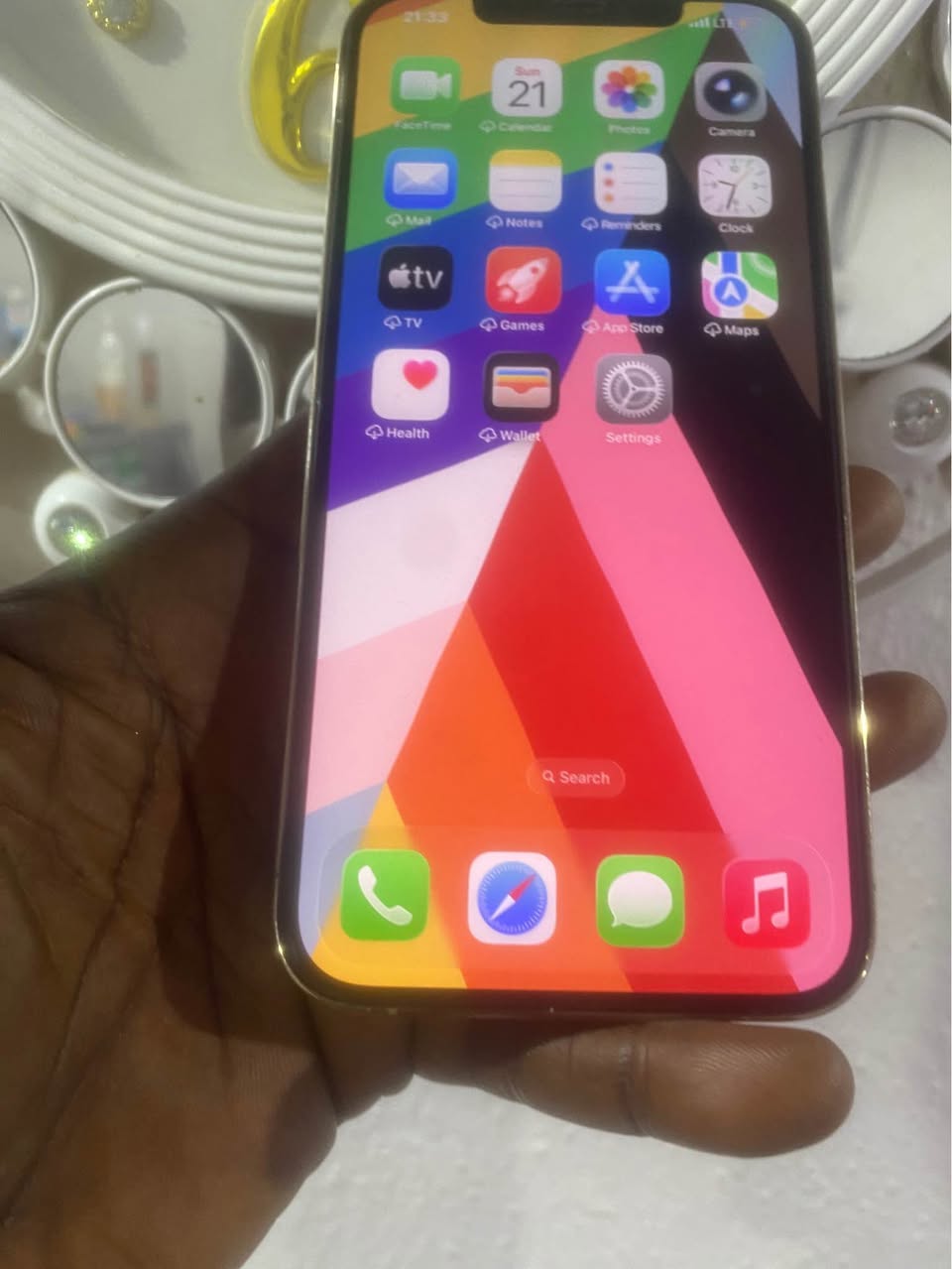 A picture of iPhone 12 Pro ma 256 gb very good and very