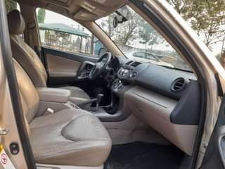 A picture of Toyota RAV4