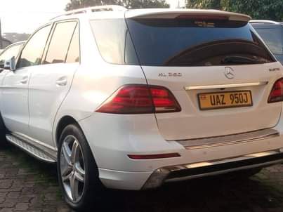 A picture of MERCEDES BENZ BLUETEC DIESEL