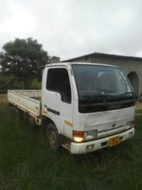 used nissan atlas