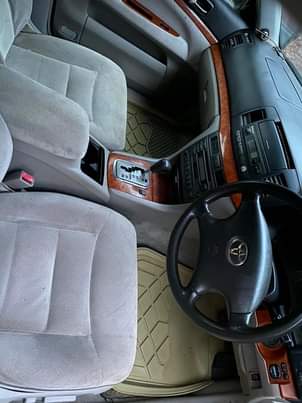 A picture of Toyota mark 2 grande