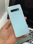 A picture of Samsung S10