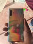 A picture of Samsung Galaxy Note 10 plus crek kidogo hazna madhara