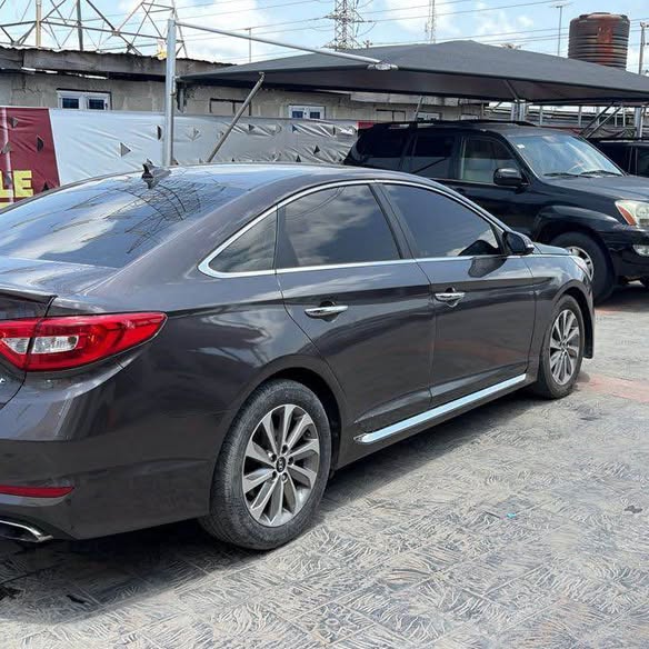 A picture of 2015 Hyundai Sonata