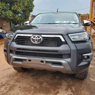 A picture of HILUX 2019 180M