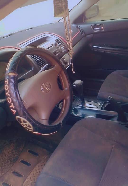A picture of Toyota Camry 2003