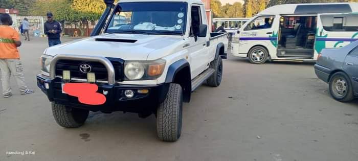 toyota land cruiser