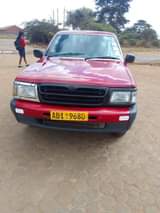 mazda b2200