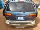 A picture of Toyota sienna in good working condition with strong v6 engine