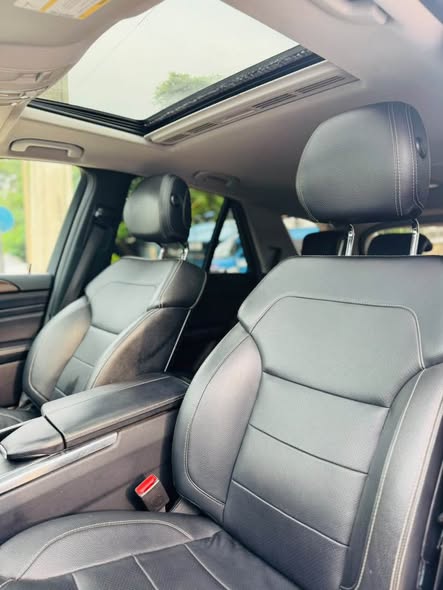 A picture of 2013 MERCEDES BENZ ML350 4MATIC DIRECT BELGIUM KEYLESS ENTRY MOON