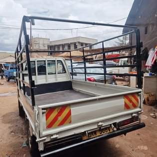 A picture of Toyota townce