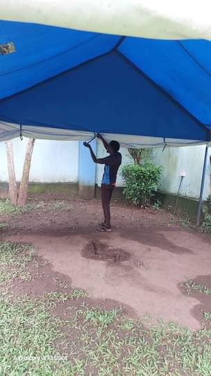 A picture of 50 seater tent