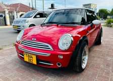 A picture of BMW MINI COOPER