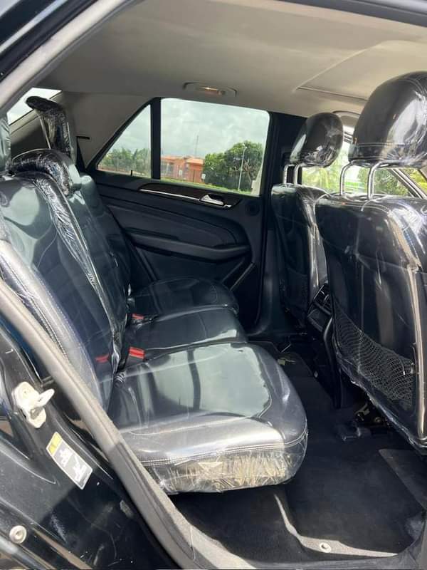 A picture of Super clean tokumbo 013 ml350 super clean accident free everything
