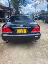 A picture of Toyota crown