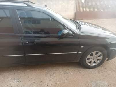 A picture of Neatly used 406 wagon