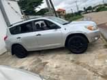 A picture of Toyota Rav4 2007 08065180809