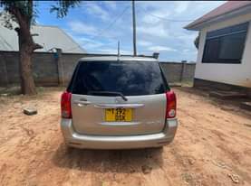 A picture of Nauza gari yangu aina ya raum