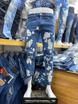A picture of Jeans men