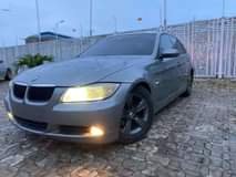 A picture of Clean bmw 3 series 2009 model with duty Location is