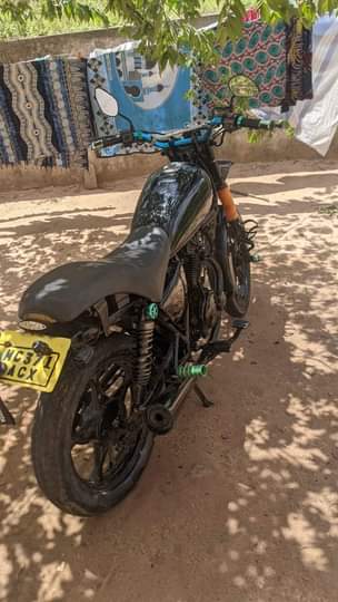 A picture of Skymark gn 125