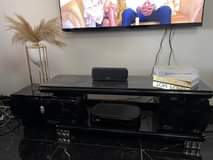 A picture of Second hand