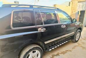 A picture of Toyota Highlander 2006 model for sale Super Clean partial first