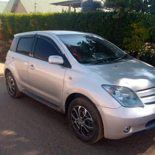 A picture of 0767855880