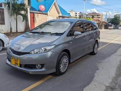 A picture of TOYOTA WISH