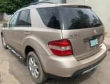 A picture of Clean registered PURE FIST BODY 2008 ml350 Buy and drive