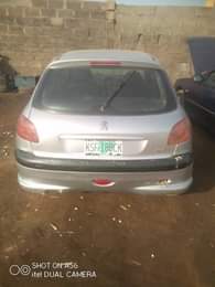 A picture of 206 MANUAL TRANSMISSION BUY AND DRIVE 850K KADUNA 07039409353