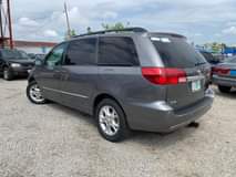A picture of First Body A Super Clean Toyota Sienna LE 2005 With