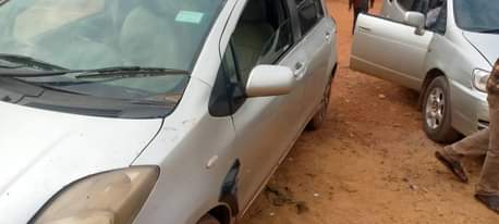 A picture of VITZ MAUNAL TRANSMISSION 6.5m Call 0701488581 What s app 0776417404
