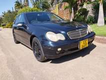 classifieds/cars mercedes
