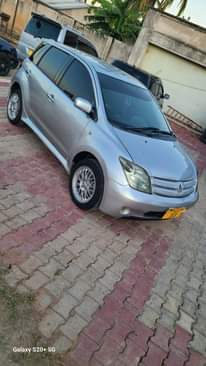 A picture of Toyota ist