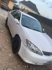 A picture of 2005 Toyota Camry 2005 4plugs