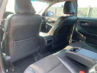 A picture of Toyota Camry SE 2017