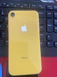 A picture of Iphone XR