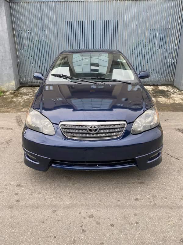 A picture of AWOOF DISTRESS Rush SHARP 2007 Toyota Corolla sport Owner needs