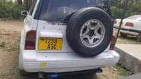 A picture of Suzuki escudo ni automatic gear