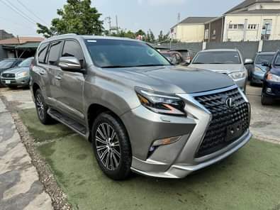 A picture of Lexus GX460 2010 upgraded to 2020 Car is in a