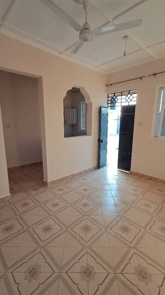 houses utange
