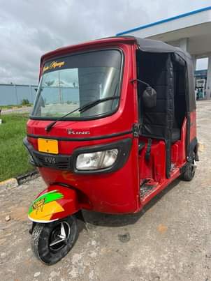 A picture of Bajaji used