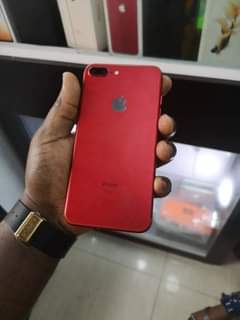 A picture of UK Used 128gb Red Iphone 7plus