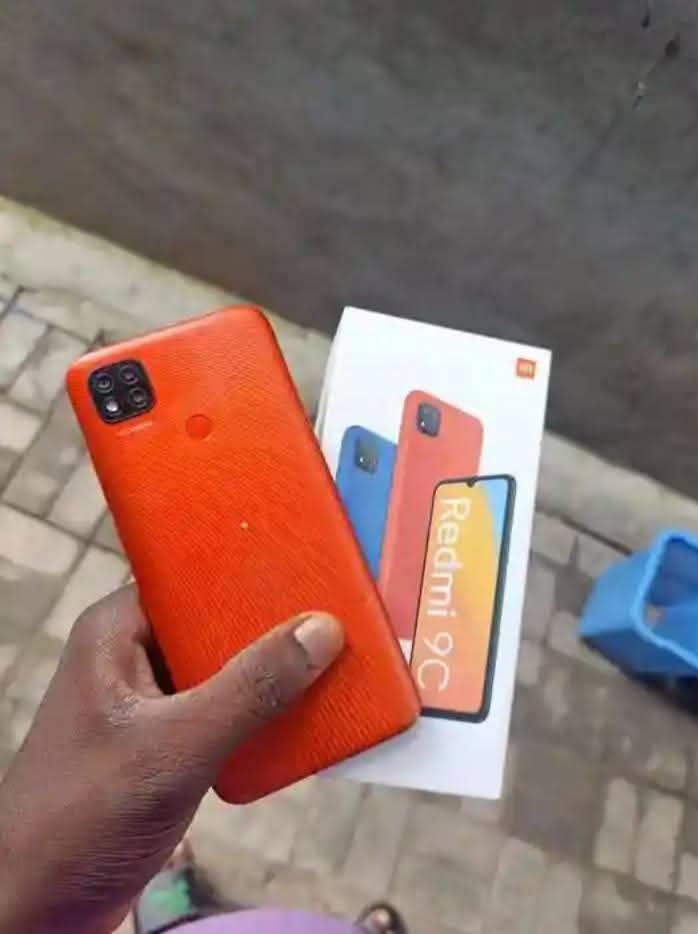 A picture of Redmi 9c 128gb 4gb